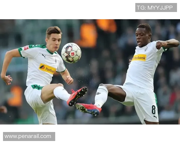 德甲焦点战曼城大胜巴黎乌龙球引发争议判罚全场沸腾 德甲焦点战曼城大胜巴黎乌龙球引发争议判罚全场沸腾